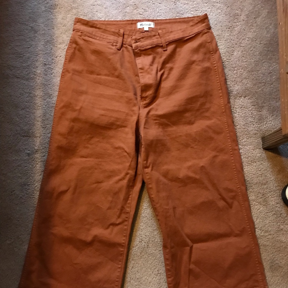 SZ 34 Madewell Emmett pants in Rust